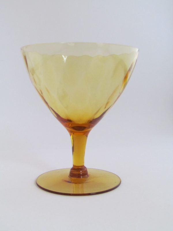 Amber Coupe Glasses (Set of Two) - Image 2